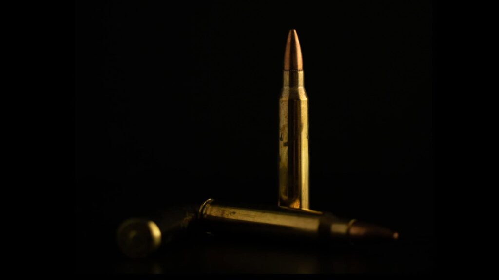 Reportan bloqueos, detonaciones y presencia de sujetos armados en Sinaloa