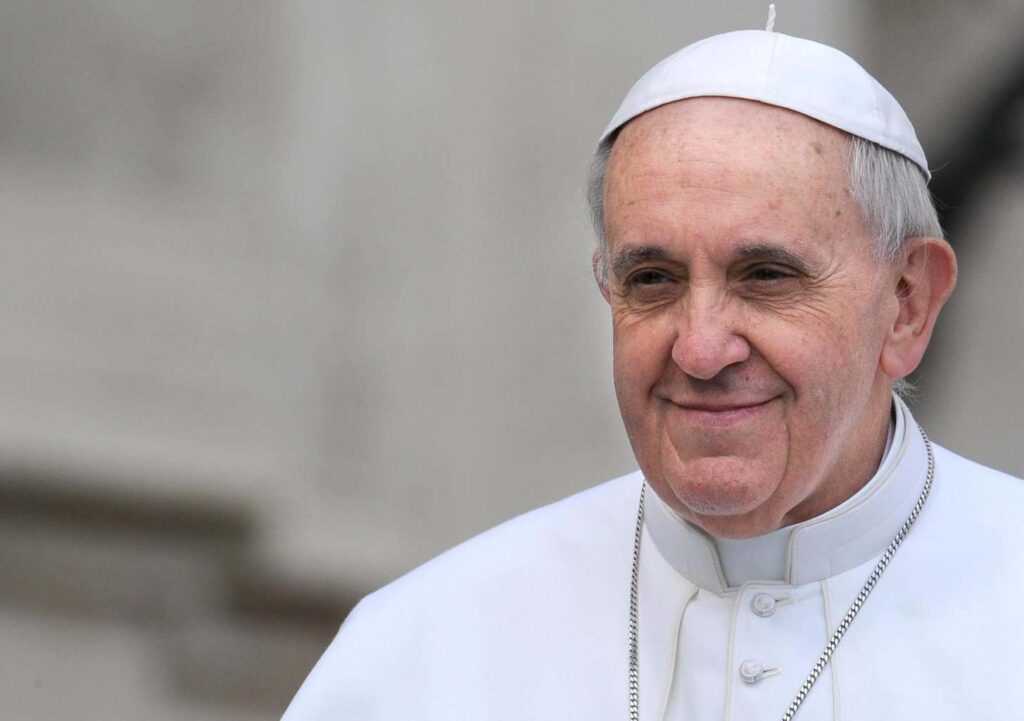 De fotógrafa de bodas a fotógrafa del papa Francisco, así es la historia de María Langarica