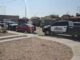 Hallan a hombre sin vida en el porche de su vivienda en Paseo de las Flores